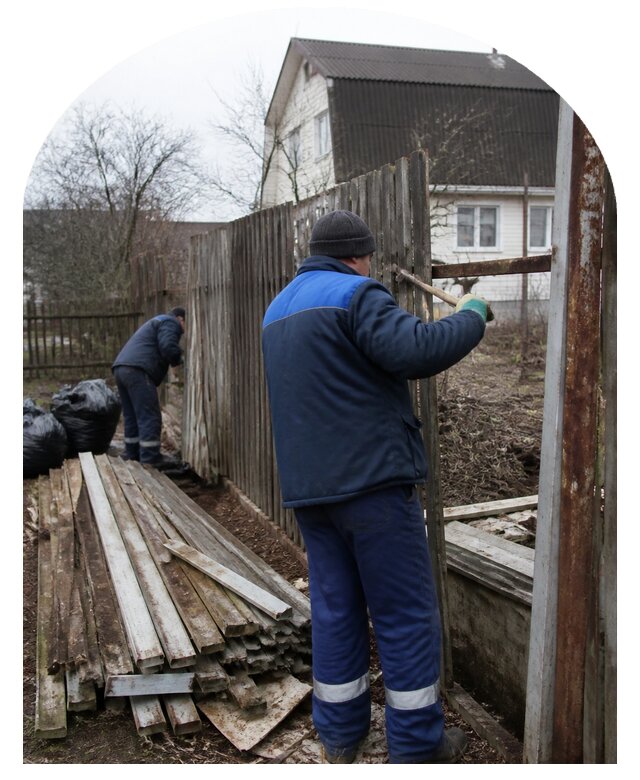 Демонтаж забора в Новоалтайске по цене от 4601 р. | Метпроект-Нвл